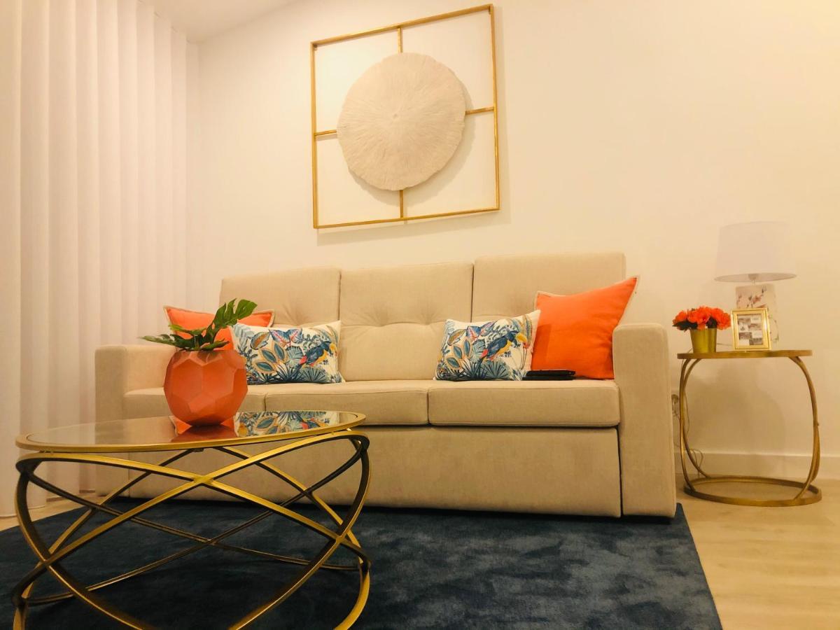 Central Tiled Apartment Авейру Экстерьер фото